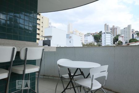 Varanda de apartamento para alugar com 3 quartos, 100m² em São Pedro, Belo Horizonte