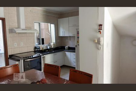 Cozinha de casa de condomínio à venda com 3 quartos, 135m² em Chácara Seis de Outubro, São Paulo