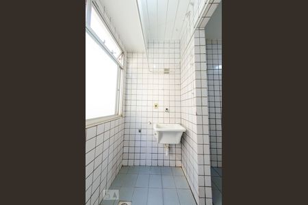 Apartamento para alugar com 98m², 3 quartos e 1 vagaÁrea de Serviço