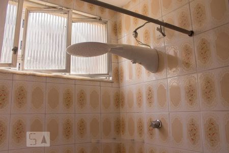 Studio para alugar com 45m², 1 quarto e 1 vaga Studio para alugar com 45m², 1 quarto e 1 vagaBanheiro