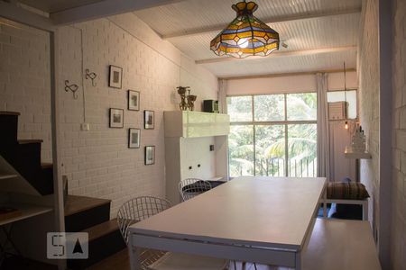 Studio para alugar com 45m², 1 quarto e 1 vaga Studio para alugar com 45m², 1 quarto e 1 vagaSala