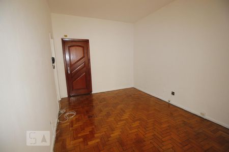 Sala de apartamento para alugar com 1 quarto, 52m² em Centro, Rio de Janeiro