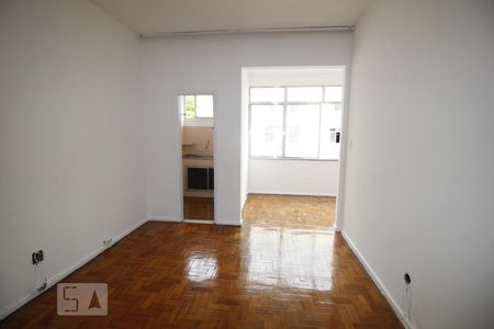 Sala de apartamento para alugar com 1 quarto, 52m² em Centro, Rio de Janeiro
