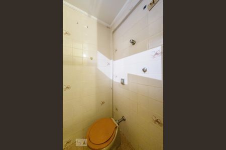 Apartamento para alugar com 149m², 3 quartos e 2 vagas Apartamento para alugar com 149m², 3 quartos e 2 vagasBanheiro de Serviço