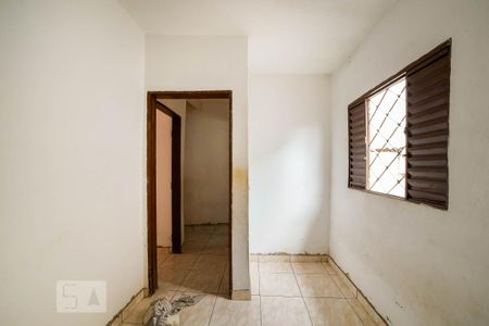 Quarto 2 de casa para alugar com 2 quartos, 60m² em Vila Medeiros, São Paulo