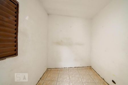 Quarto 2 de casa para alugar com 2 quartos, 60m² em Vila Medeiros, São Paulo