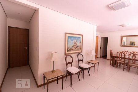 Sala de Apartamento com 3 quartos, 103m² Prado