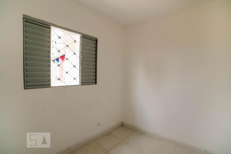 Quarto 2 de casa para alugar com 2 quartos, 60m² em Vila Medeiros, São Paulo