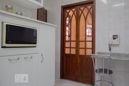 Casa à venda com 225m², 3 quartos e 3 vagasCozinha