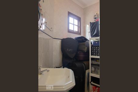 Casa à venda com 225m², 3 quartos e 3 vagasBanheiro da Suíte 3