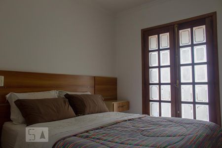 Casa à venda com 225m², 3 quartos e 3 vagasSuíte 1