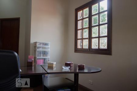 Casa à venda com 225m², 3 quartos e 3 vagasSuíte 3