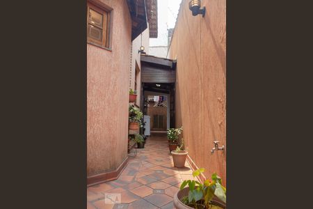 Casa à venda com 225m², 3 quartos e 3 vagasCorredor