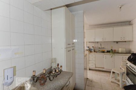Apartamento à venda com 195m², 3 quartos e 2 vagasCozinha