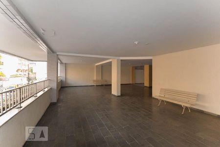 Apartamento à venda com 195m², 3 quartos e 2 vagasÁrea comum