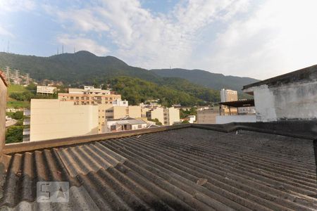 Apartamento à venda com 195m², 3 quartos e 2 vagasCobertura