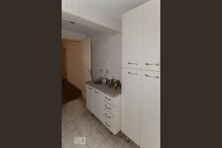 Apartamento à venda com 195m², 3 quartos e 2 vagasCozinha