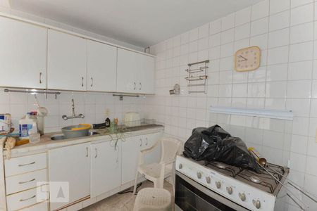 Apartamento à venda com 195m², 3 quartos e 2 vagasCozinha