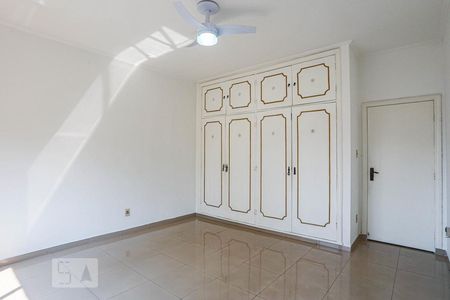 Apartamento à venda com 110m², 2 quartos e 2 vagasQuarto 2