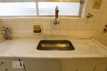 Apartamento à venda com 110m², 2 quartos e 2 vagasCozinha