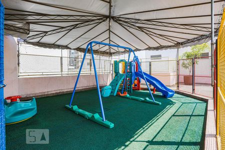Apartamento à venda com 110m², 2 quartos e 2 vagasInfantil