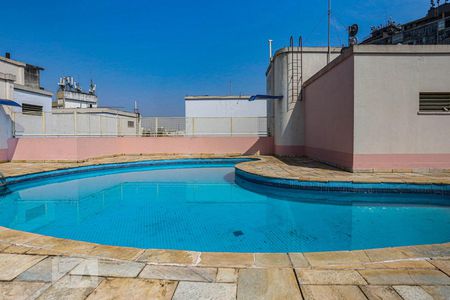 Apartamento à venda com 110m², 2 quartos e 2 vagasÁrea comum - Piscina