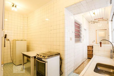 Apartamento à venda com 110m², 2 quartos e 2 vagasCozinha