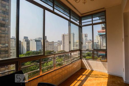 Sala de apartamento à venda com 2 quartos, 110m² em República, São Paulo