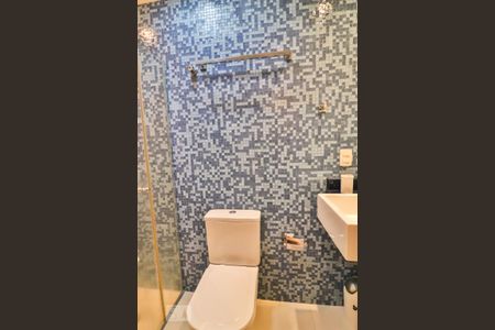 Banheiro de apartamento para alugar com 1 quarto, 42m² em Jardim Paulista, São Paulo