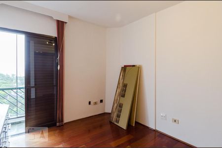 Apartamento para alugar com 320m², 3 quartos e 4 vagas Apartamento para alugar com 320m², 3 quartos e 4 vagasQuarto 2