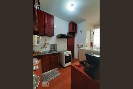 Apartamento à venda com 122m², 4 quartos e 1 vagaCozinha