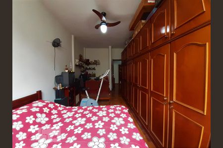 Apartamento à venda com 122m², 4 quartos e 1 vagaQuarto 1