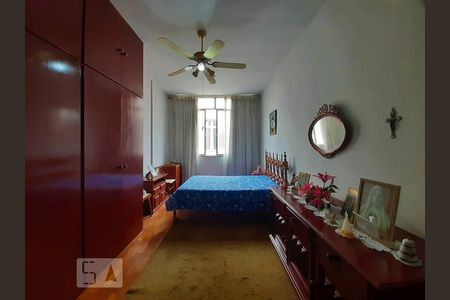 Apartamento à venda com 122m², 4 quartos e 1 vagaQuarto 2