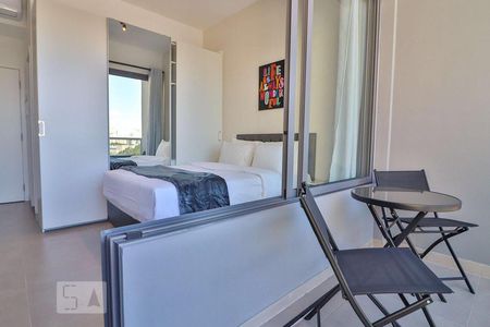 Apartamento para alugar com 30m², 1 quarto e 1 vaga Apartamento para alugar com 30m², 1 quarto e 1 vagaVaranda da Sala