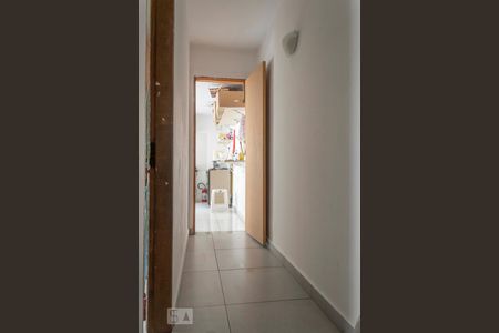 Casa à venda com 140m², 5 quartos e 4 vagasCorredor