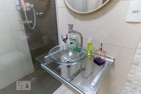 Apartamento à venda com 90m², 3 quartos e 1 vaga Apartamento à venda com 90m², 3 quartos e 1 vagaBanheiro