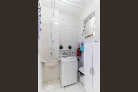 Apartamento à venda com 90m², 3 quartos e 1 vaga Apartamento à venda com 90m², 3 quartos e 1 vagaLavanderia