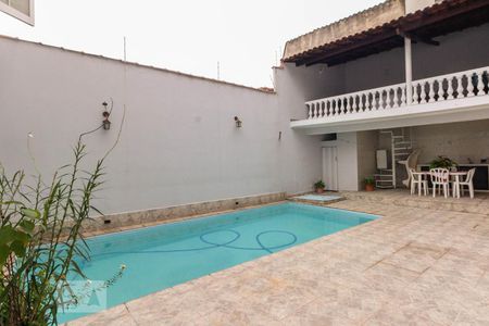 Casa para alugar com 390m², 5 quartos e 4 vagasÁrea de lazer 