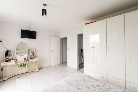 Suite 1 de casa à venda com 5 quartos, 390m² em Vila Bertioga, São Paulo