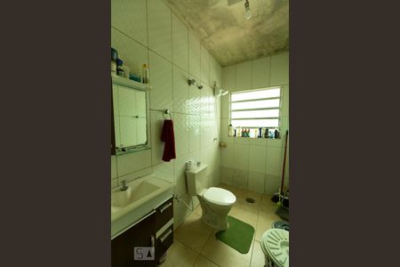 Banheiro de casa à venda com 2 quartos, 65m² em Jardim Vila Formosa, São Paulo