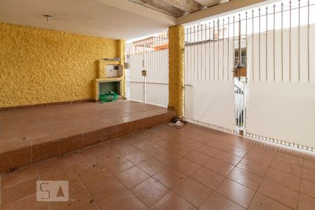 Garagem de casa à venda com 3 quartos, 100m² em Vila Universitária, São Paulo