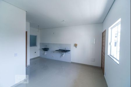 Sala/Cozinha de kitnet/studio à venda com 1 quarto, 33m² em Quarta Parada, São Paulo