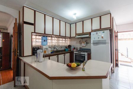 Cozinha de casa à venda com 3 quartos, 250m² em Vila California, São Paulo