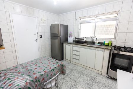 Cozinha de apartamento à venda com 2 quartos, 83m² em Vila Romana, São Paulo