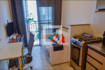 Apartamento para alugar com 29m², 1 quarto e sem vagaSala