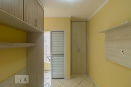 Quarto 01 de apartamento à venda com 2 quartos, 48m² em Jardim das Maravilhas, Santo André