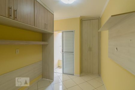 Quarto 01 de apartamento à venda com 2 quartos, 48m² em Jardim das Maravilhas, Santo André