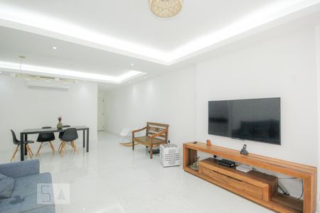 Sala de apartamento à venda com 3 quartos, 170m² em Copacabana, Rio de Janeiro