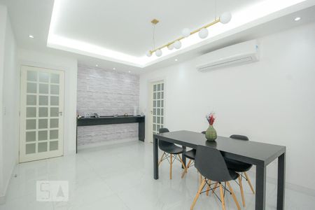 Sala de apartamento à venda com 3 quartos, 170m² em Copacabana, Rio de Janeiro