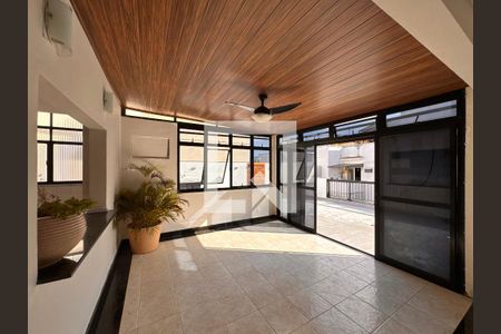 Sala de apartamento para alugar com 2 quartos, 187m² em Recreio dos Bandeirantes, Rio de Janeiro